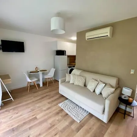 Apartment 2 Personnes Proche Ile De Re-la Rochelle Lagord